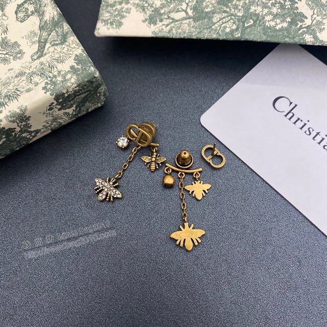 Dior飾品 迪奧經典熱銷款CD小耳釘 小蜜蜂耳環  zgd1074